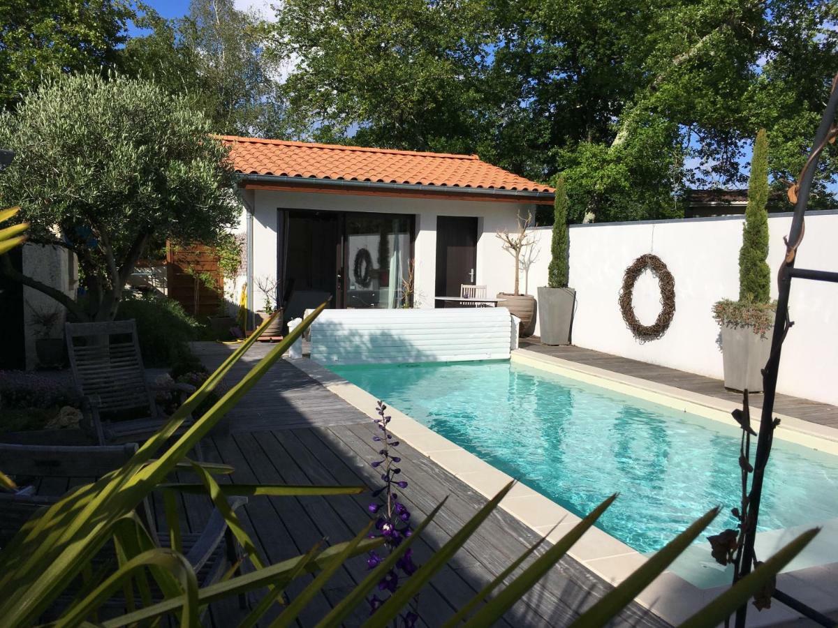 Bed and Breakfast La Casa Bonita Martignas-sur-Jalle Exterior foto